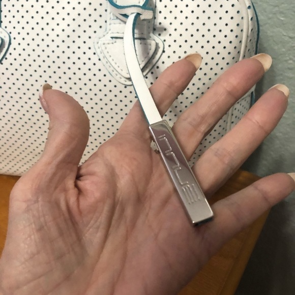 Beautiful INNUEN bag made in Italy - Picture 5 of 10